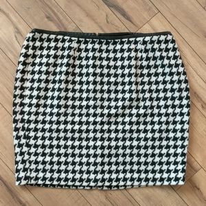 Talbot's Hounds Tooth Skirt